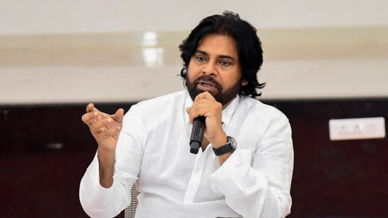 ఎమ్మెల్సీ ఎన్నికల్లో ఓటు వేయలేకపోతున్న పవన్ కల్యాణ్..